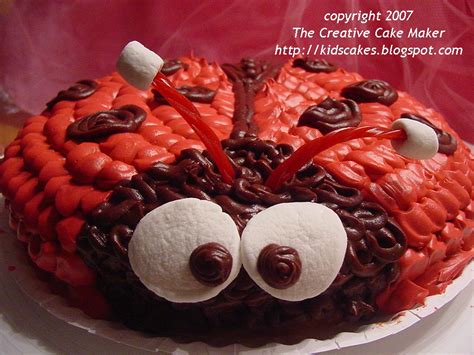 Making a Ladybug Cake 的图像结果