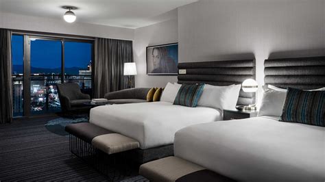 Las Vegas Luxury Hotel Rooms and Suites | The Cosmopolitan