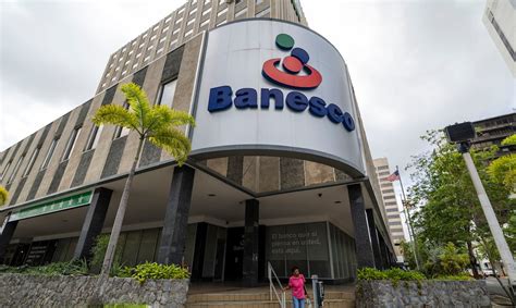 Banesco USA gana $11 millones en el segundo trimestre de 2024 - El ...