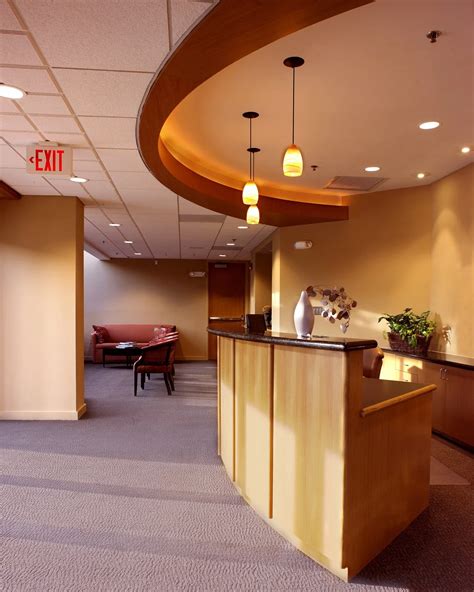 Metropolitan Eye Center — The Monahan Company