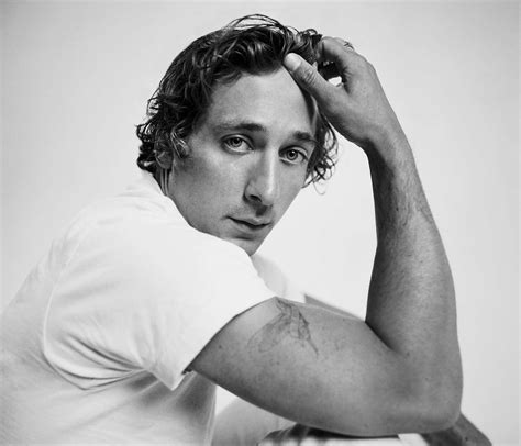 Jeremy Allen White 2022