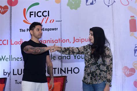 Nutritionist Luke Coutinho inspires ladies of Jaipur to eat guilt free ...