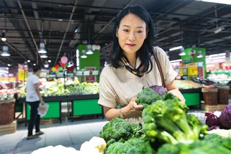 30岁转行做资料员有人要吗好找工作吗