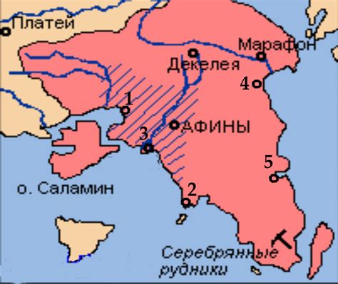 В гаванях афинского порта Пирей