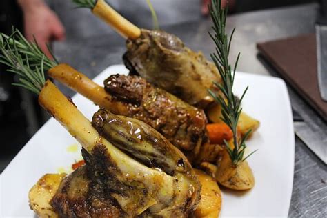 Greek chic - Reviews, Photos - Paros Greek Restaurant Newcastle ...