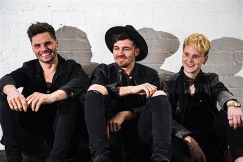 Local Bands Live 的图像结果