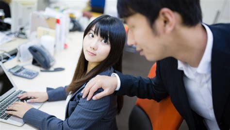 Japans neues Gesetz gegen Belästigung am Arbeitsplatz sorgt für Skepsis
