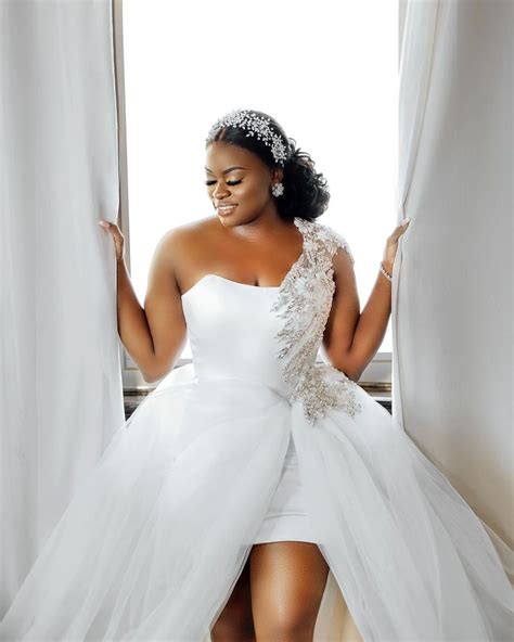 Plus Size Short Wedding Dresses