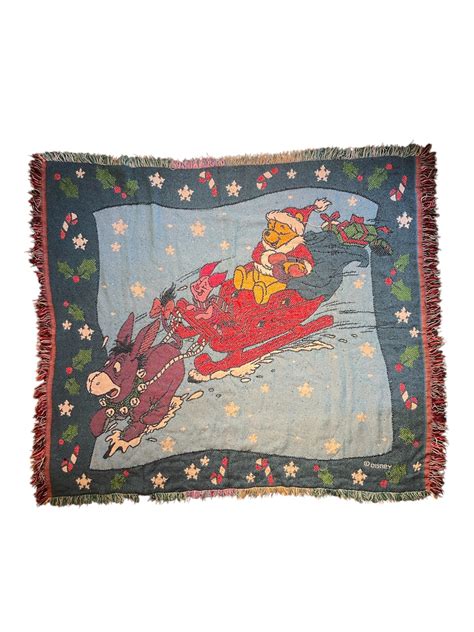 [Made in USA]Disney Pooh Friends Christmas Rug | オンライン古着屋83ハチサン