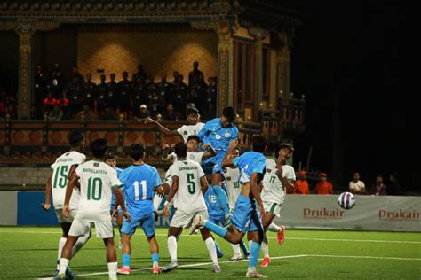 Sumit Sharma: The Pung Cholom boy who rocks his way for crucial strikes