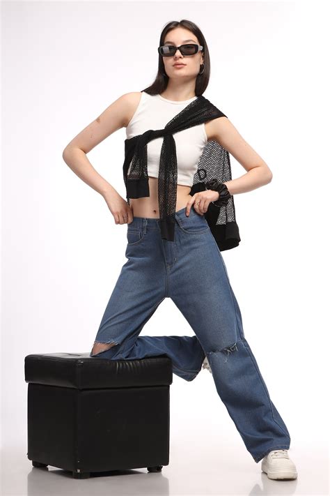 Blue Knee Cut Relaxed Fit Jeans – Wearo Jeans