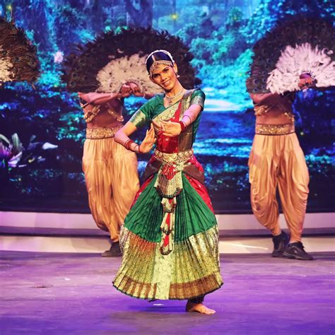 Femina Miss India 2022 Awards Night: Performances- The Etimes ...