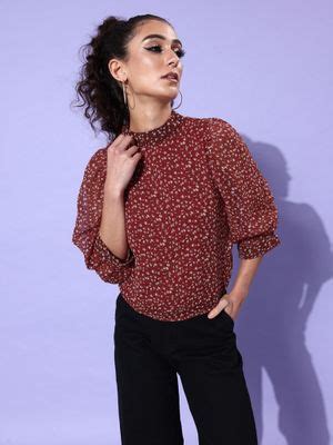 Buy ANVI Be Yourself Body Fitted Boxy Detailing Casual Top Maroon Online