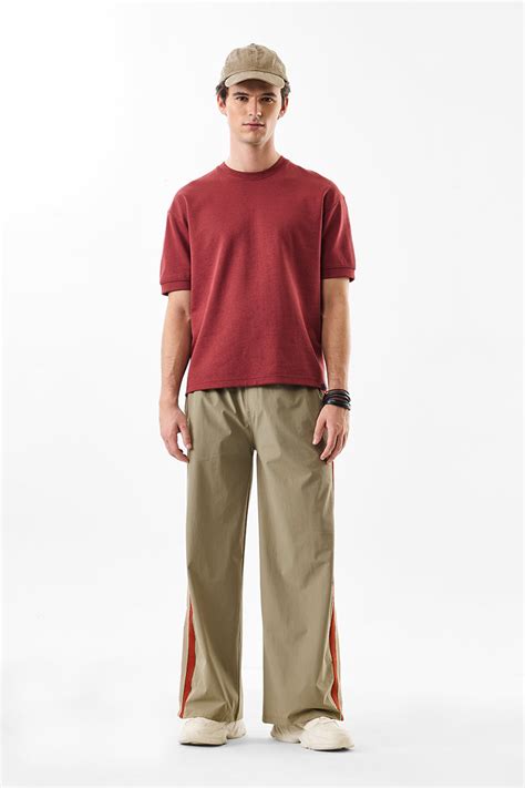 Buy Men's Beige Mid Rise Relaxed Fit Track Pants Online | Snitch – SNITCH