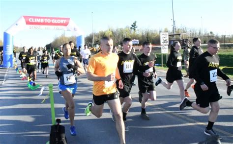 10th Mountain Division Soldiers race to represent Fort Drum at Army Ten ...