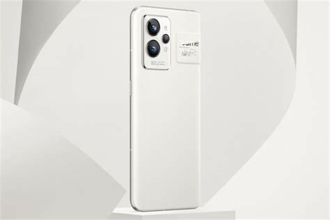 Ecco le specifiche tecniche e le possibili varianti di Realme GT 2 Pro ...