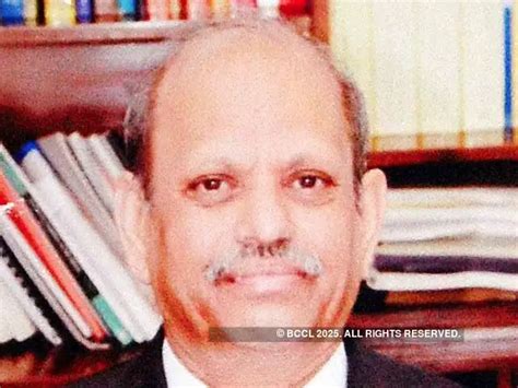 Abhijit Sen - 14th Finance Commission: Team that figured out the theory ...