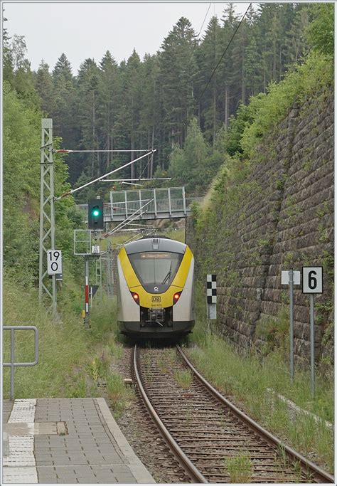 A DB 1440 (Alstom Coradia Continental) on the way from Freiburg to ...