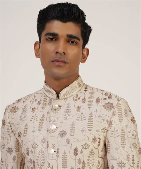 SHERWANIS – DHRUV VAISH