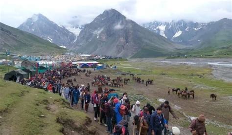 Over 7,100 pilgrims leave for Amarnath cave shrine from base camp ...