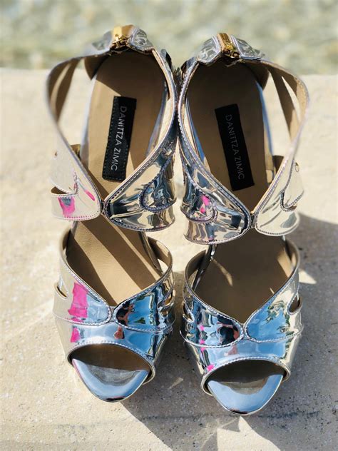 Samantha silver shoes – Danittza Zimic