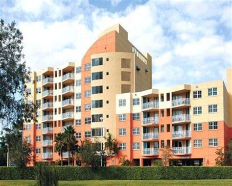 VACATION VILLAGE AT BONAVENTURE (Weston) - Hotel Reviews, Photos, Rate ...