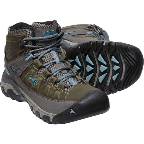 KEEN Targhee III Mid Waterproof Wide Hiking Boot - Women's - Footwear