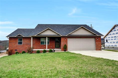 90 Lake Shore Dr, Morehead, KY 40351 | MLS# 24005391 | Homes.com