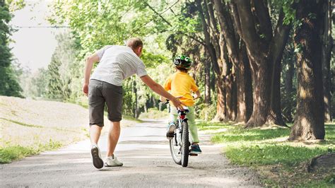 Riding a Bike 的图像结果