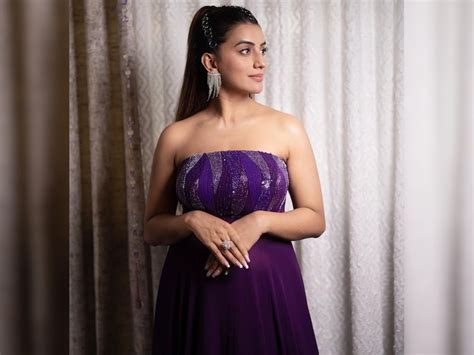 akshara singh glam look in purple strapless gown see photos | Akshara ...