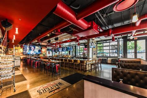 9 Best Sports Bars In D.C. Where You Can Watch The Big Game by Secret ...