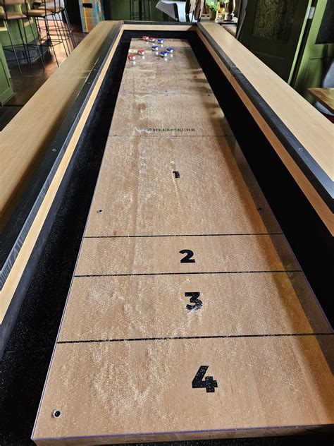 American Shuffleboard Bar Model 14ft - Heemskerk - Play it!