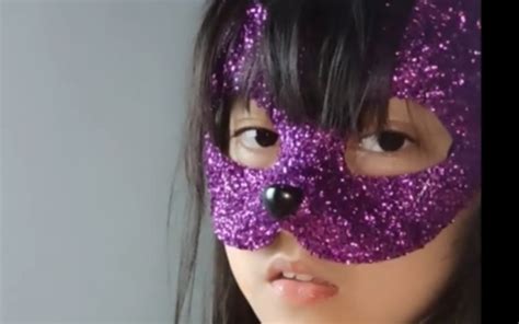 紫色面具哦～ - 视频下载 Video Downloader