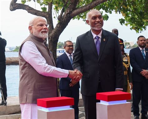 PM Modi and President of Maldives jointly inaugurate the Ministry of ...