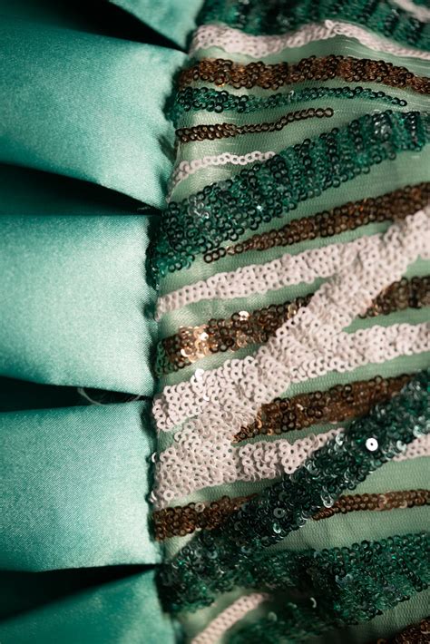 BUTTERCUP – Sayaanika