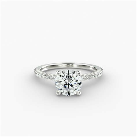 Round Cut Engagement Rings | JamesAllen.com