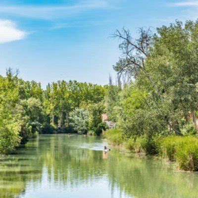 Descubriendo Aranjuez: Aventura en Kayak y Senderismo por el Río Tajo ...