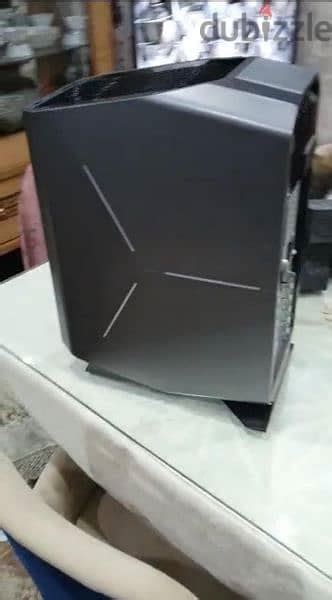 Alienware Desktop Computer R8 的图像结果