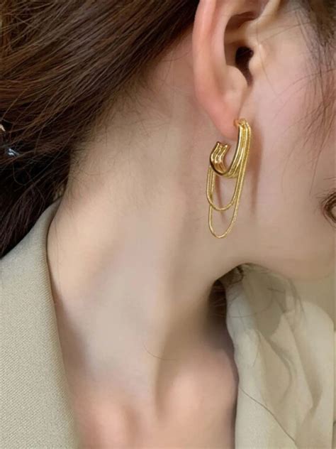 Chain Dangle Earrings | Savana | Bestsellers