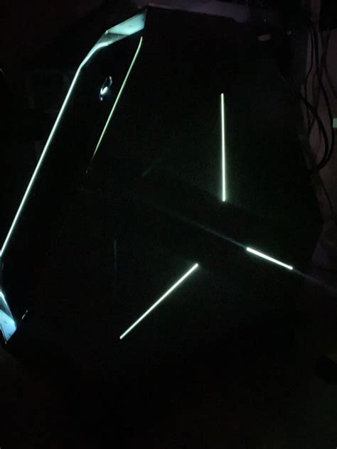 Image result for Alienware M17 R4 vs Area 51