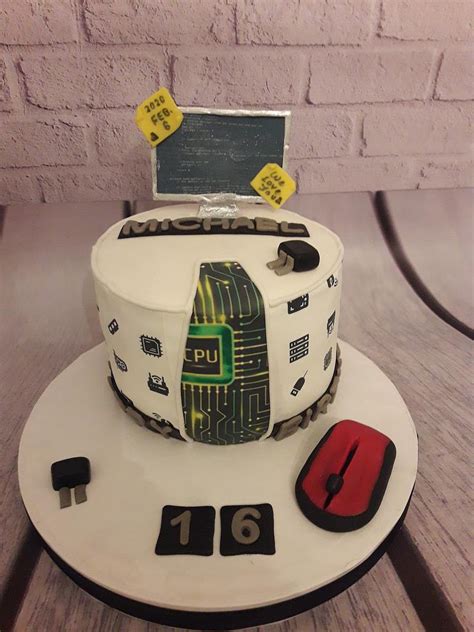 Promising Computer Engineer Cake - cakegift.in