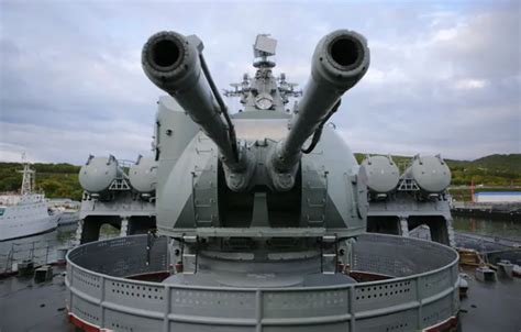 Download wallpaper cruiser, rocket, Guards, The Vikings, section weapon ...