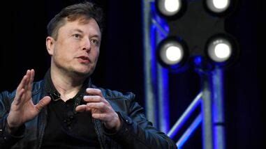Twitter suffers outage, Elon Musk says ‘server architecture changes’ on ...