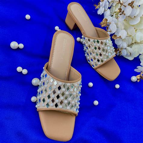 ELZ Queen’s Favorite I Block Heels – ELIZABETH yh