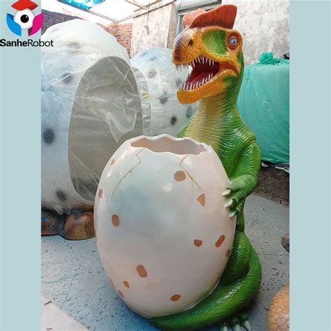 玻璃钢恐龙（三角龙）抱蛋雕塑-玻钢产品-自贡三合智能电子科技有限公司