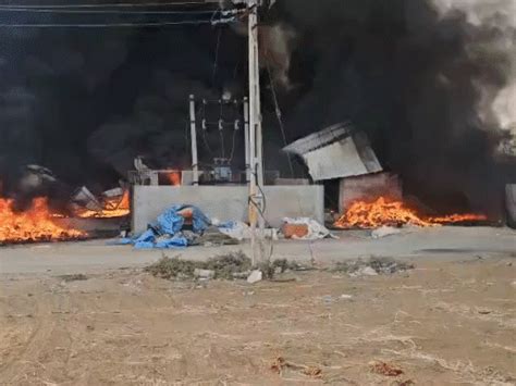 Dasada Company Fire: Machinery & Raw Material Destroyed | Fire Teams ...
