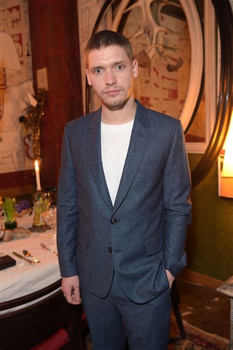 Mother Father Son Cast