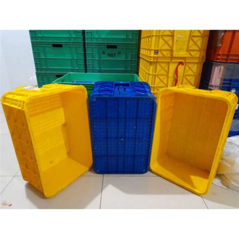 BOX RABBIT CONTAINER PLASTIK INDUSTRI TIPE 3324 VOLUME 60 LITER
