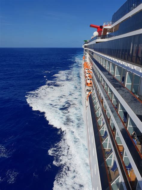 How Fast Do Cruise Ships Go? - Fab Travels