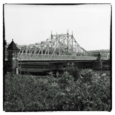 Macombs Dam Bridge,NYC: a swing bridge that spans the Harlem River ...